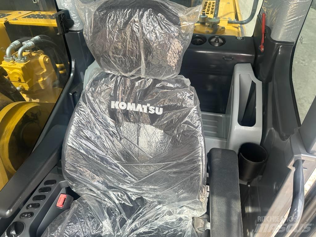 Komatsu PC 450-8 Crawler excavators