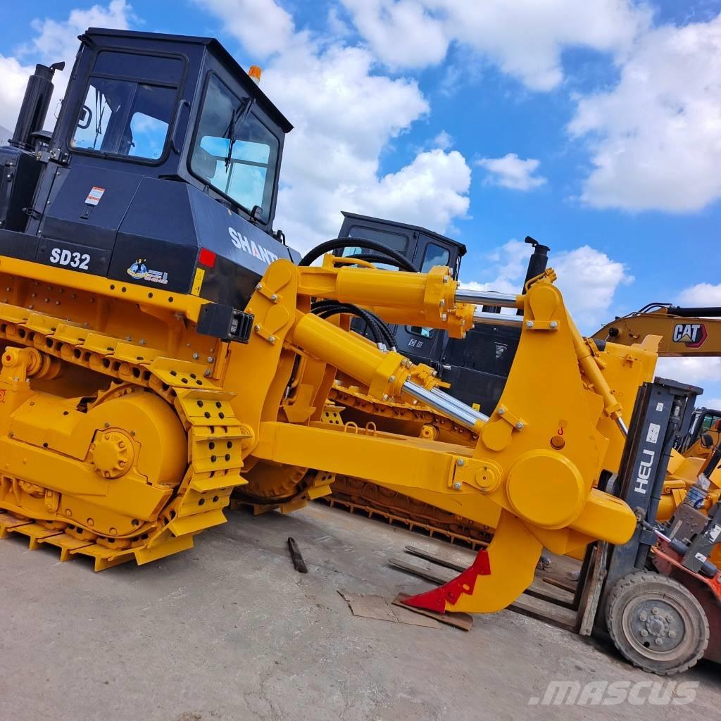 Shantui SD 32 Crawler dozers