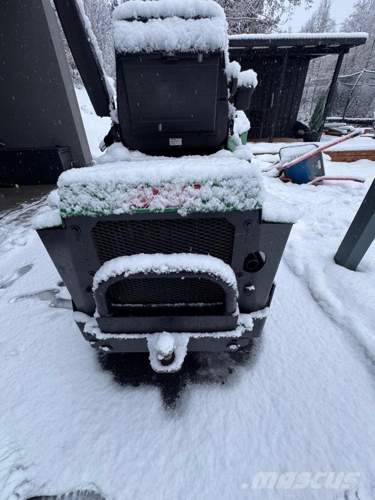 Avant 520+ Mini loaders