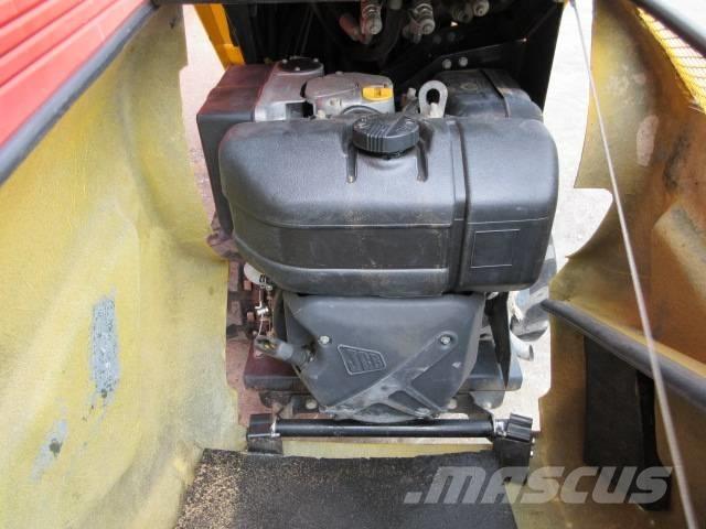 JCB HT D5 Tracked dumpers