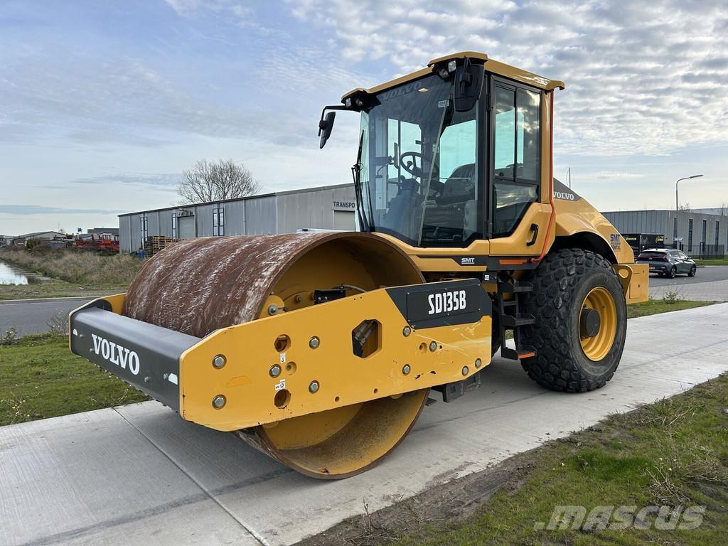 Volvo SD135B Single drum rollers