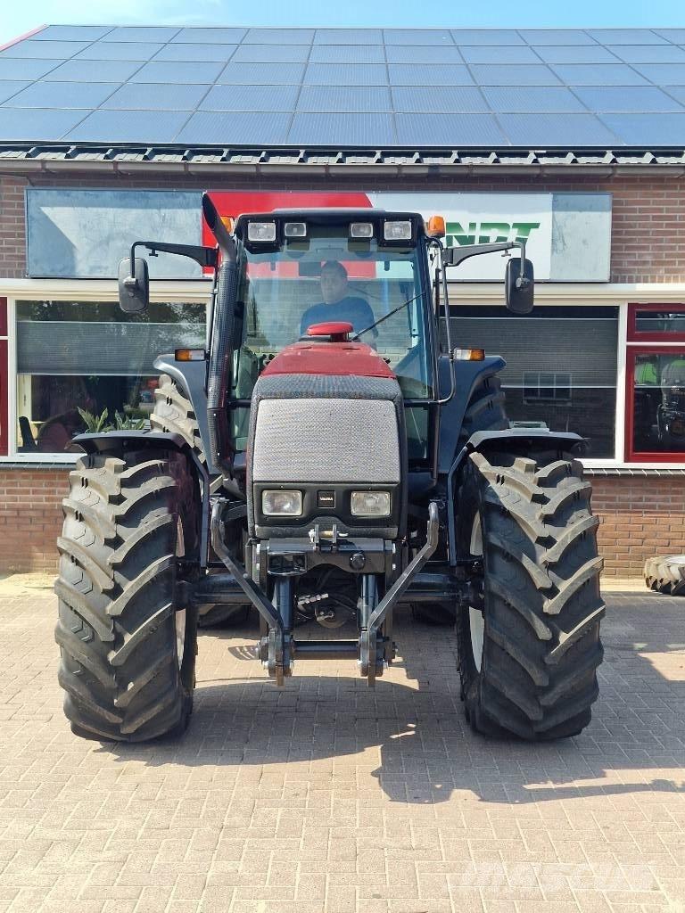 Valtra 8950 Tractors