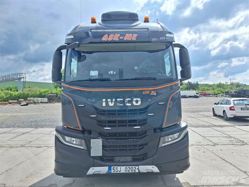 Iveco X-WAY 480 Tractor Units