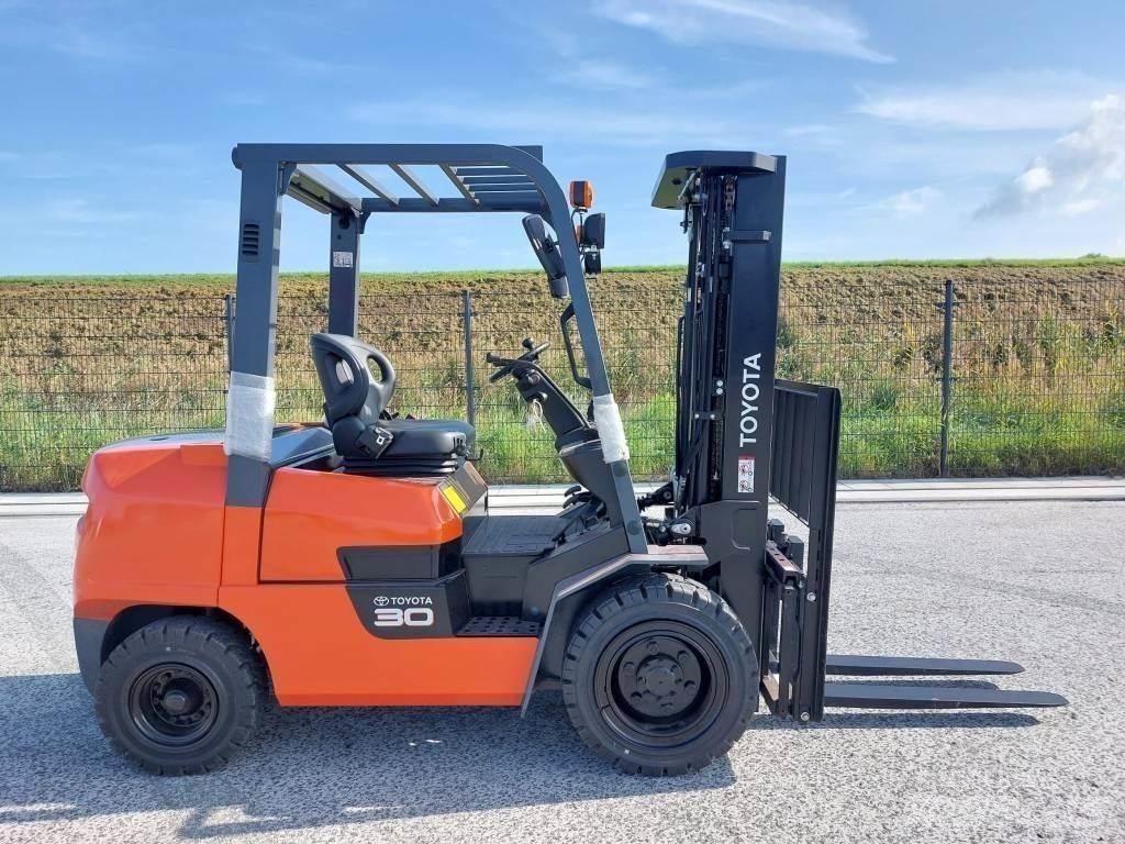 Toyota FDZN30 Forklift trucks - others