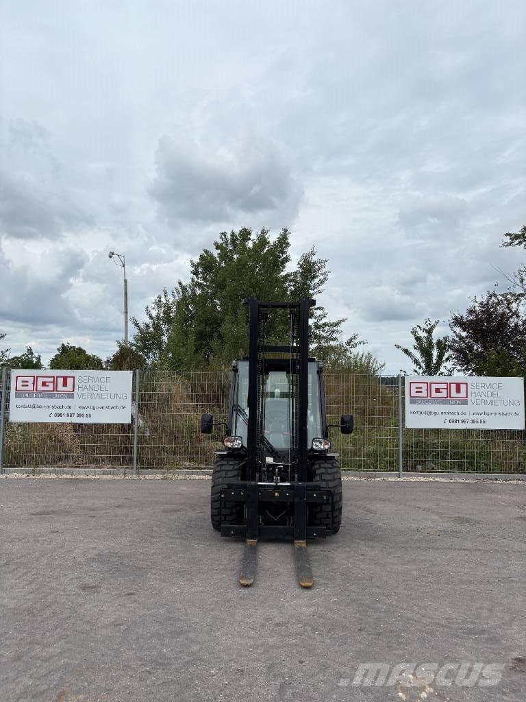 Manitou MSI 35 Rough terrain trucks