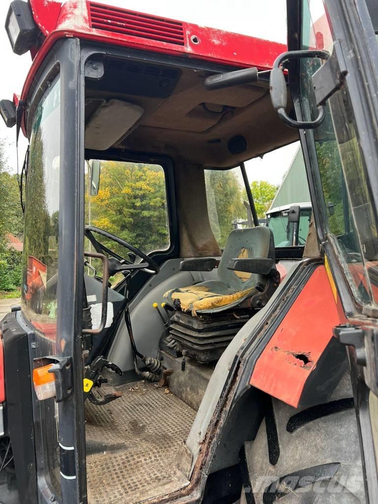 Case IH 745 XL Tractors