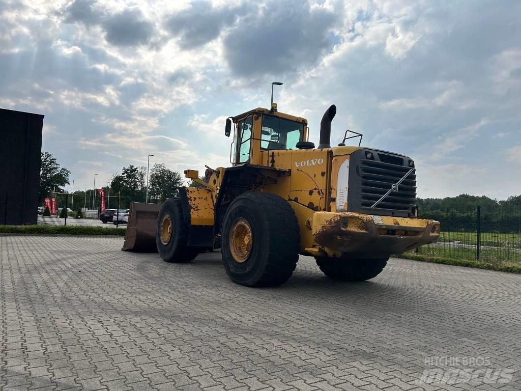 Volvo L 220 E Wheel loaders