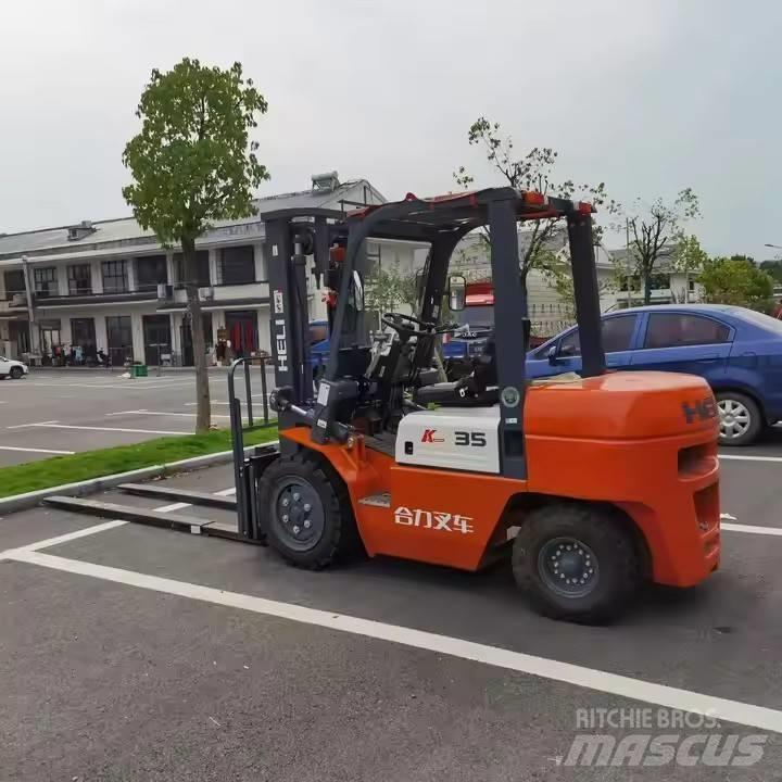 Heli CPCD35 Diesel trucks