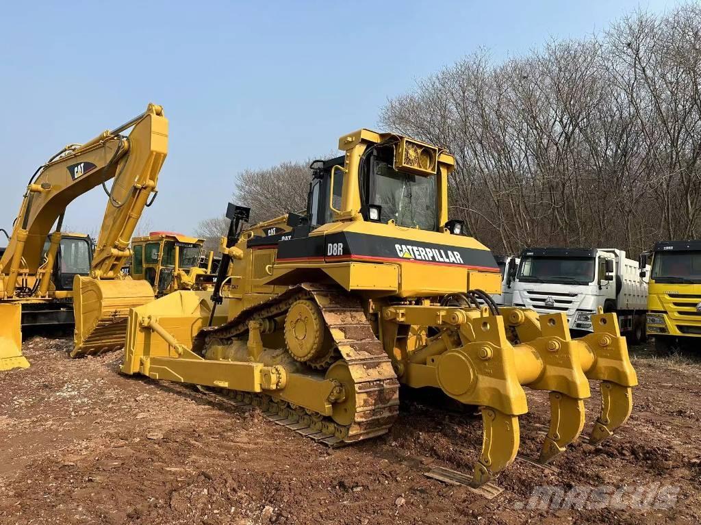 CAT D8R Crawler dozers