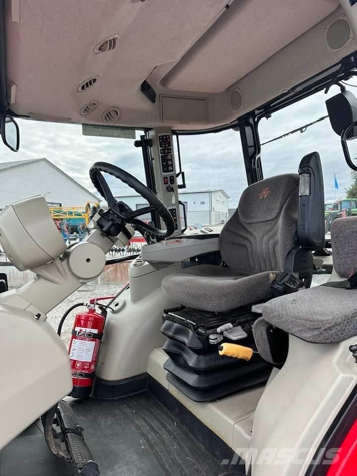 Massey Ferguson 5612 Tractors