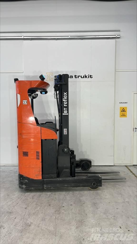 BT Reflex Reach trucks
