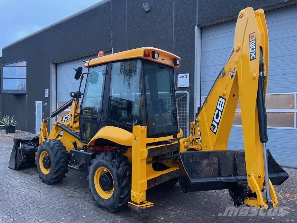 JCB 2CX Backhoe loaders