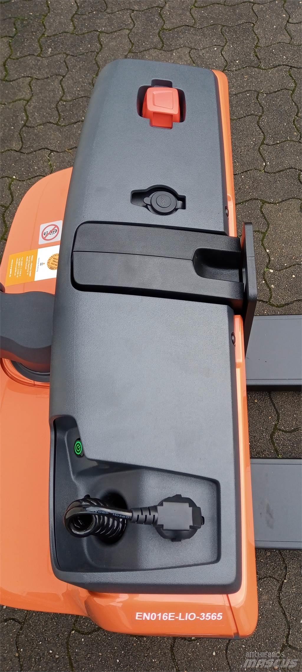 Toyota LWI 160 Low lifter