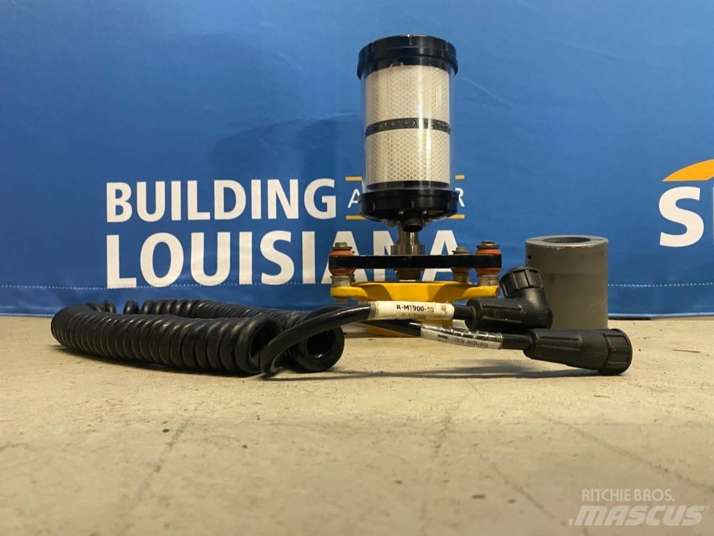 TRIMBLE MT900 Other components