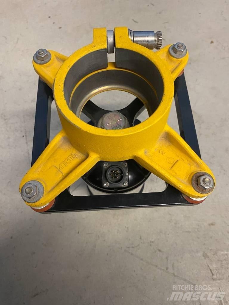 TRIMBLE MT900 Other components