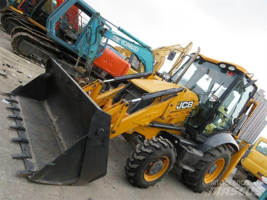 JCB 3 CX Backhoe loaders