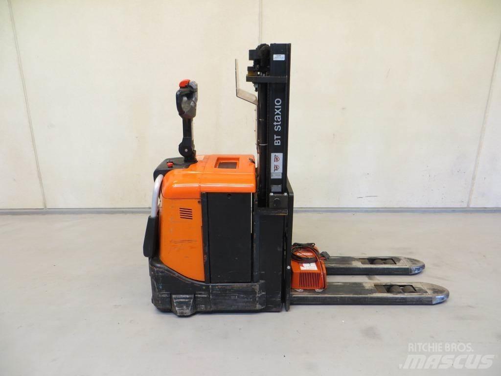 BT SPE125 Self propelled stackers