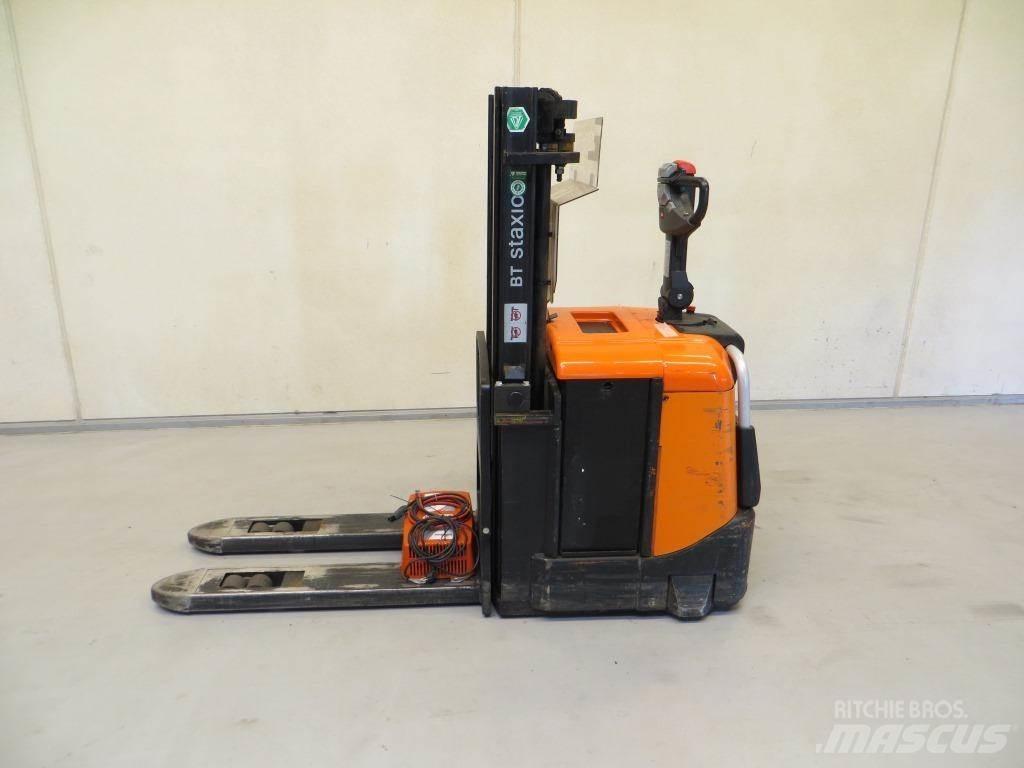 BT SPE125 Self propelled stackers