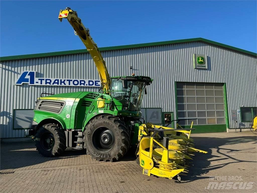 John Deere 8400i Forage harvesters