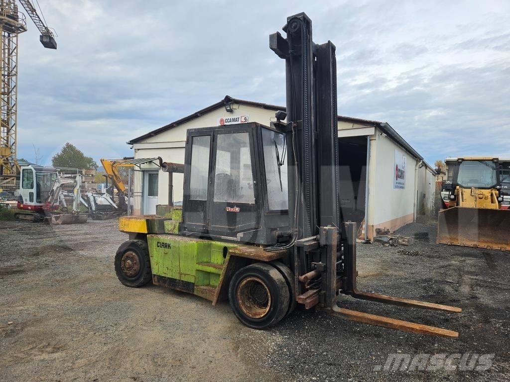 Clark DPL 60 Diesel trucks