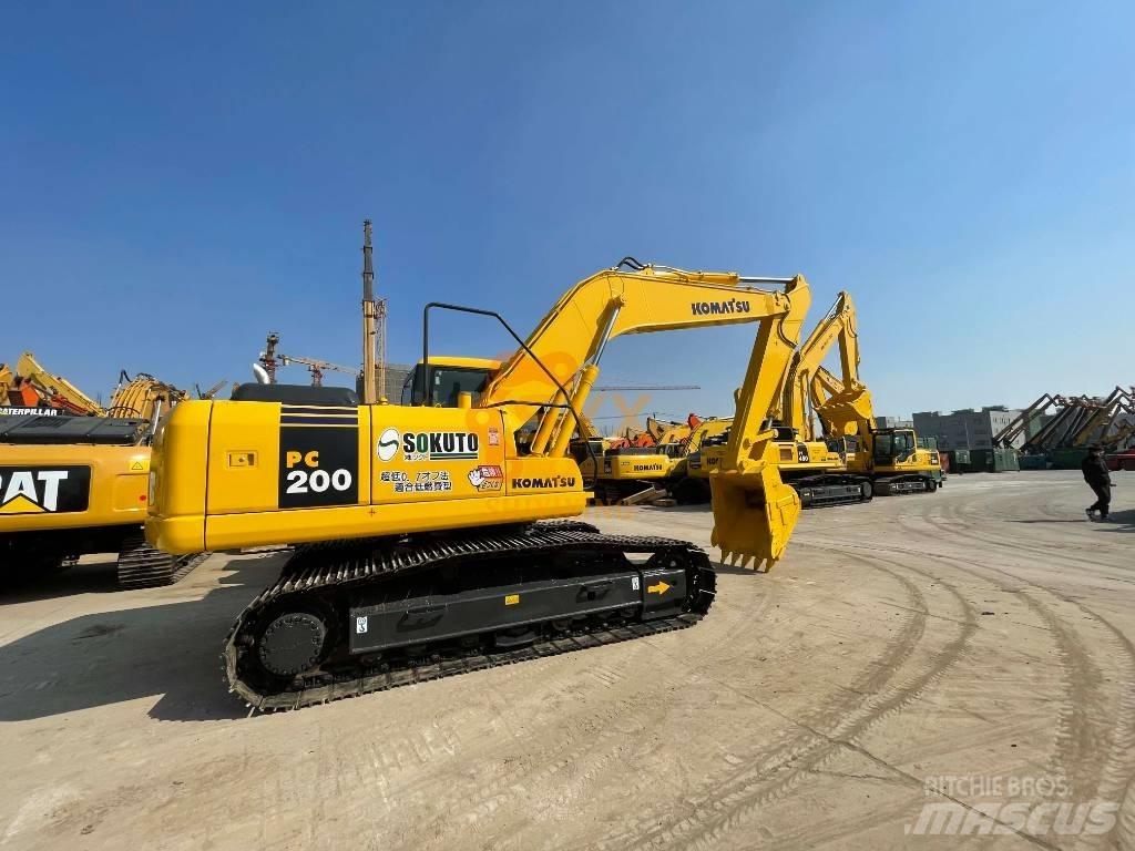 Komatsu PC 200-7 Crawler excavators