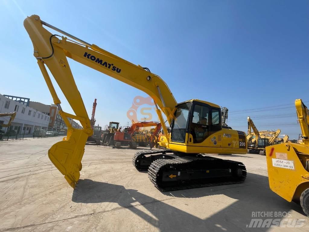 Komatsu PC 200-7 Crawler excavators