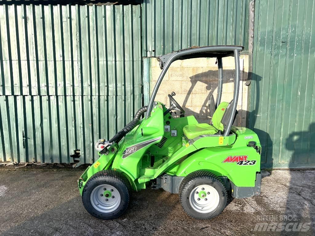 Avant 523 Mini loaders