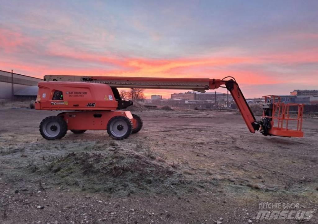 JLG 660 SJ - 340 kg Telescopic boom lifts