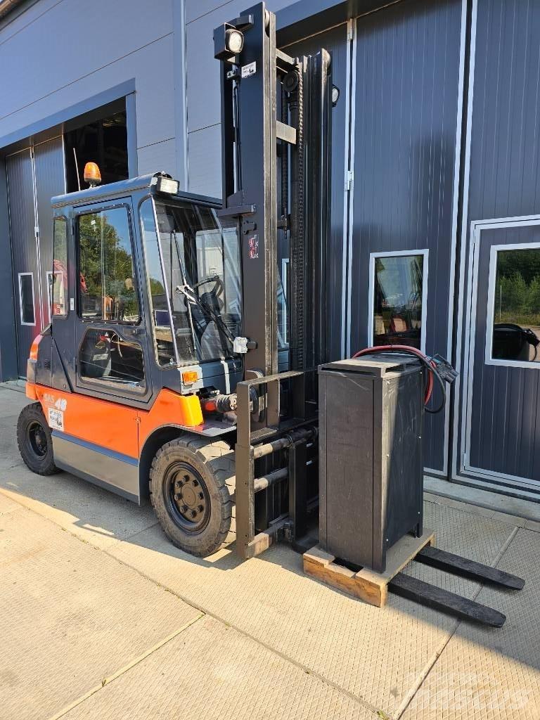Toyota 7 FBMF 40 Electric forklift trucks