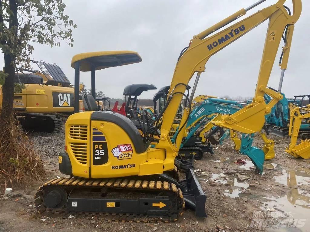 Komatsu PC 35 Crawler excavators