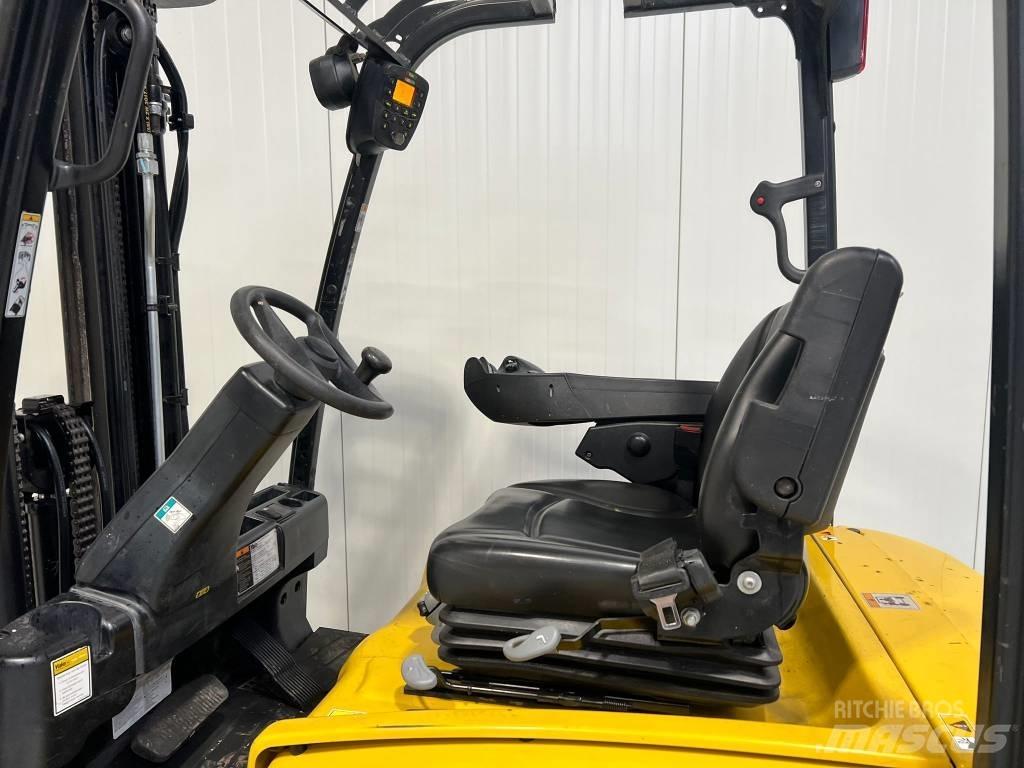 Yale ERP18VF MWB Electric forklift trucks