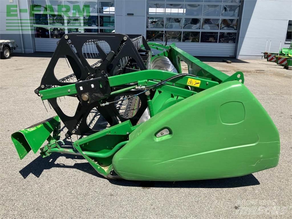 John Deere 620R Combine harvester accessories
