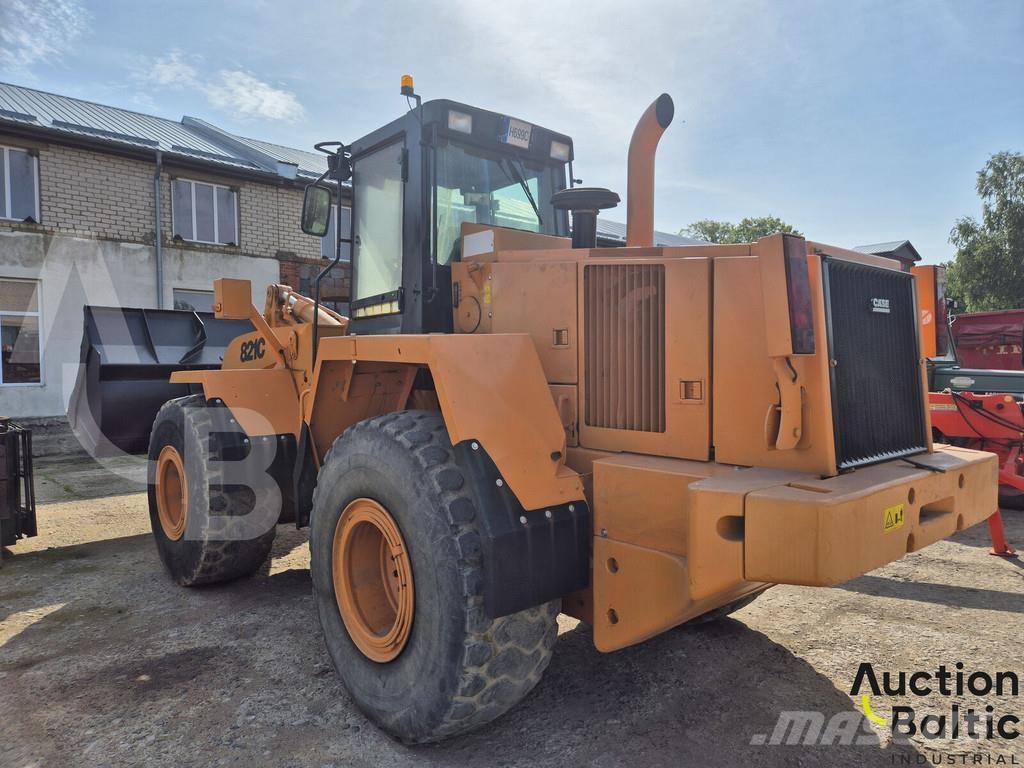 CASE 821 C Wheel loaders