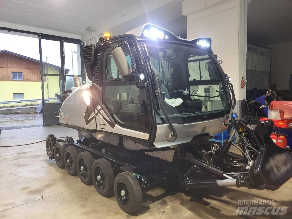 Prinoth bison X Snow groomers