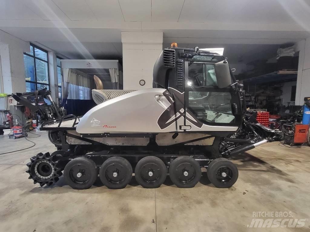 Prinoth bison X Snow groomers