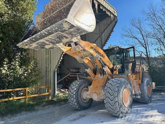 Hyundai HL970 Wheel loaders