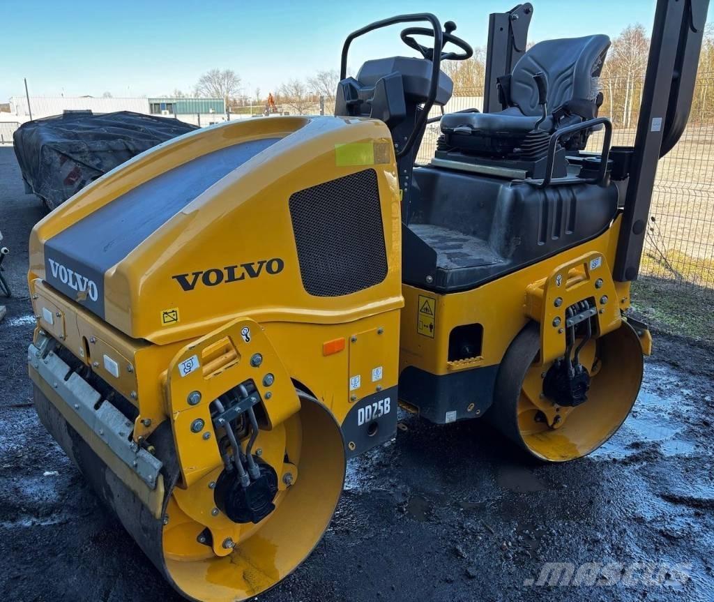 Volvo DD 25 B Twin drum rollers