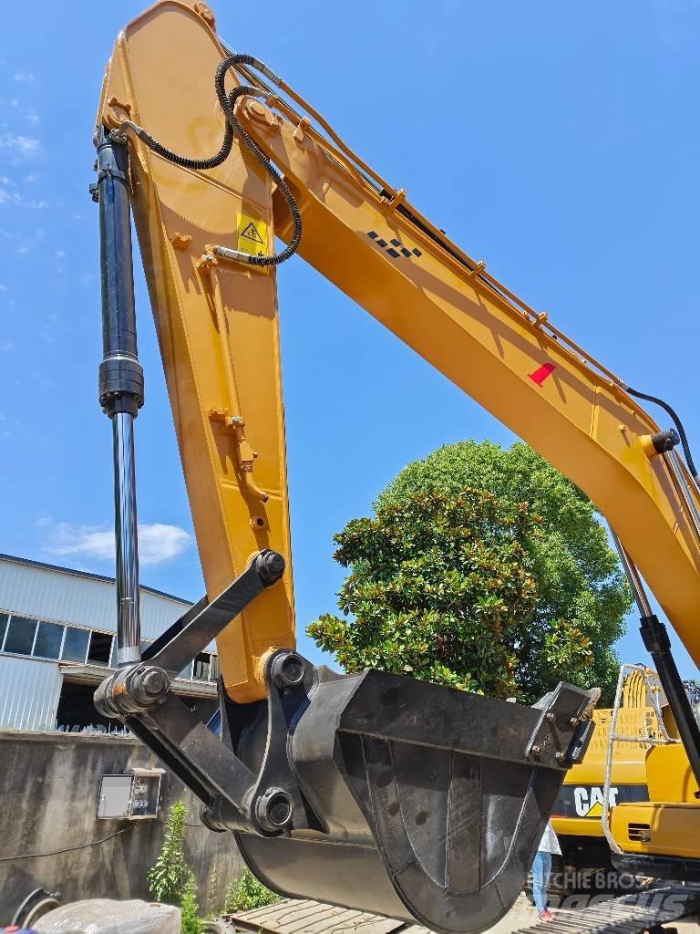 Sany SY 215 C Crawler excavators