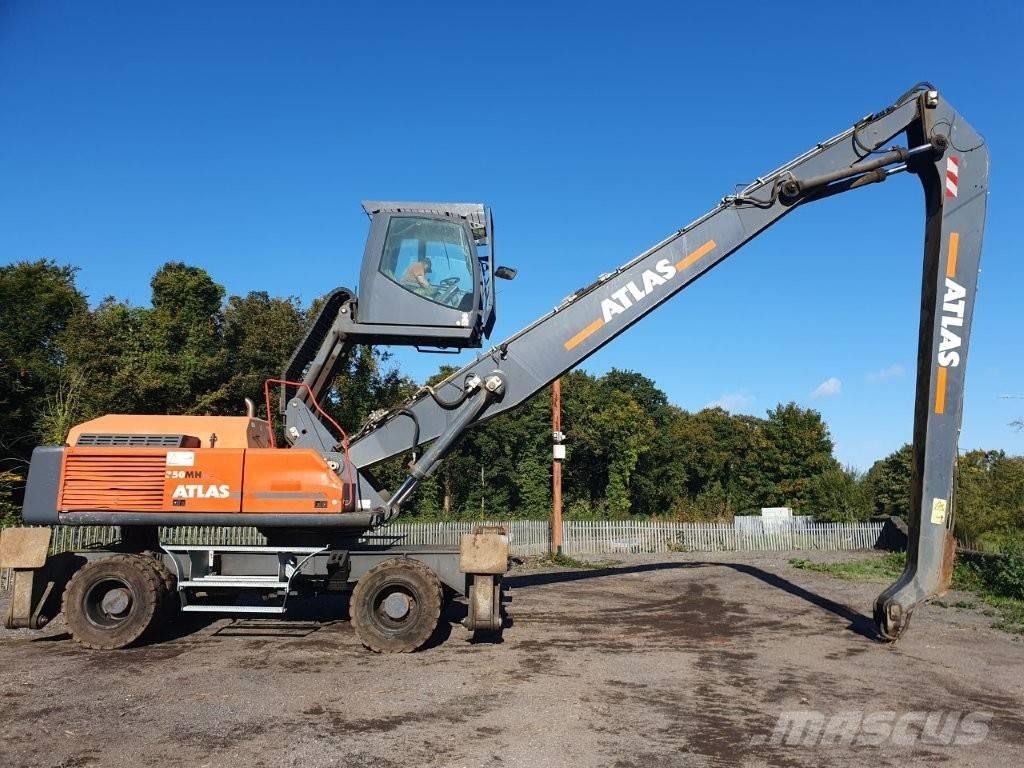Atlas TM 350 Waste / industry handlers