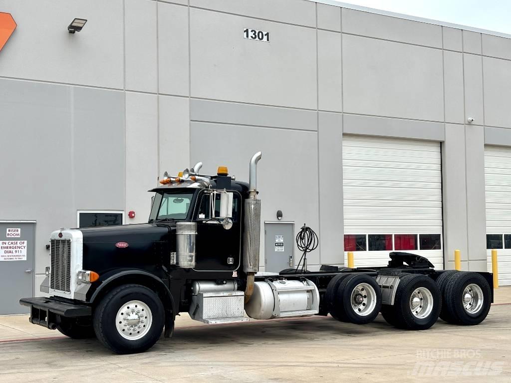 Peterbilt 379 Tractor Units