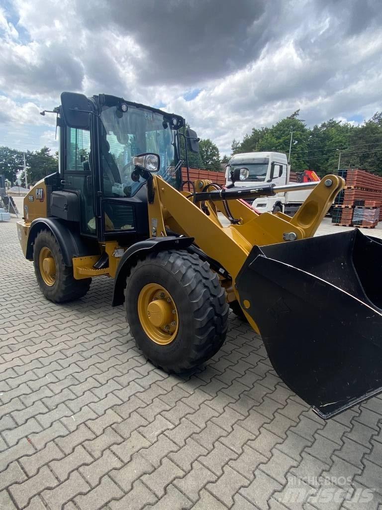 CAT 906 Wheel loaders