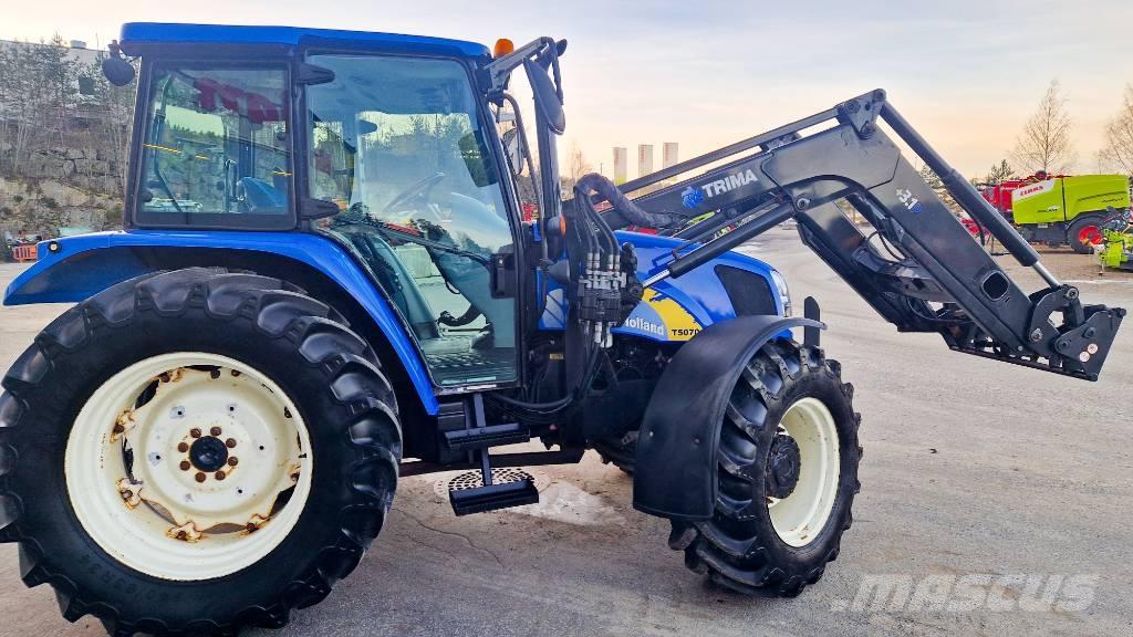 New Holland T 5070 Tractors
