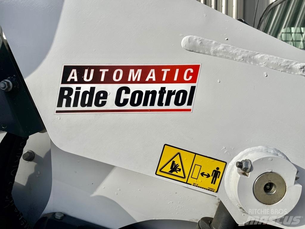 Bobcat S 76 Skid steer loaders