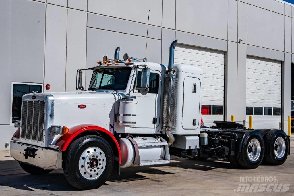 Peterbilt 379 Tractor Units
