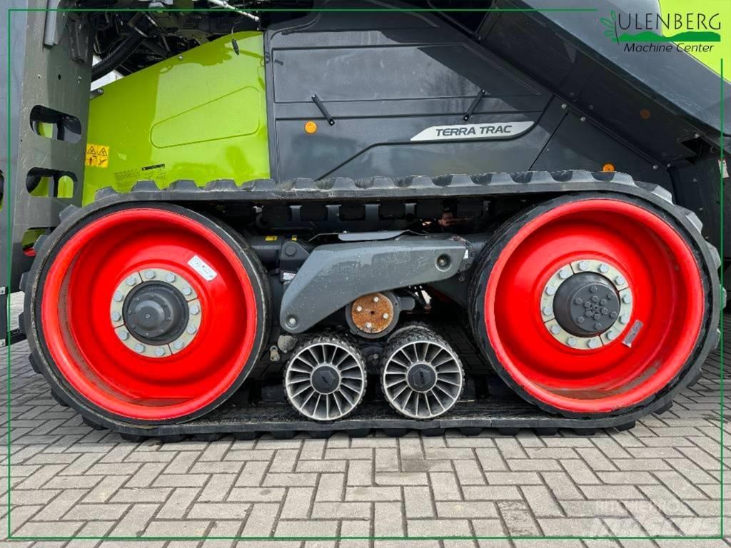 CLAAS LEXION 7700 TT Combine harvesters