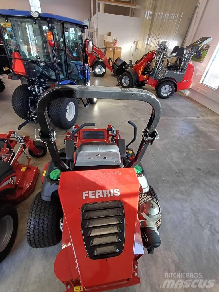 Ferris IS2600 Riding mowers