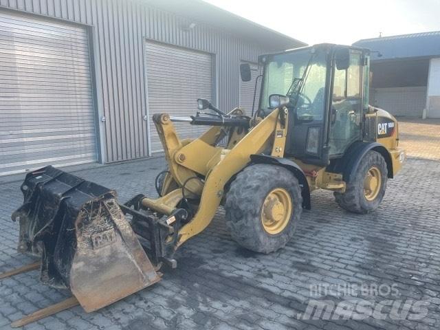 CAT 906 Wheel loaders