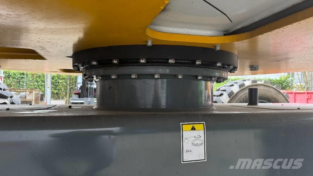 Haulotte HA 20 PX Articulated boom lifts