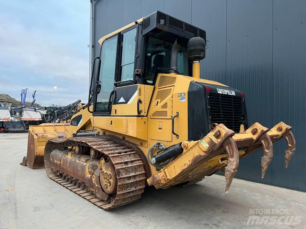 CAT 963D Crawler loaders