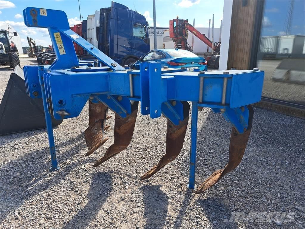 Mandam MGV6 3000 Rakes and tedders